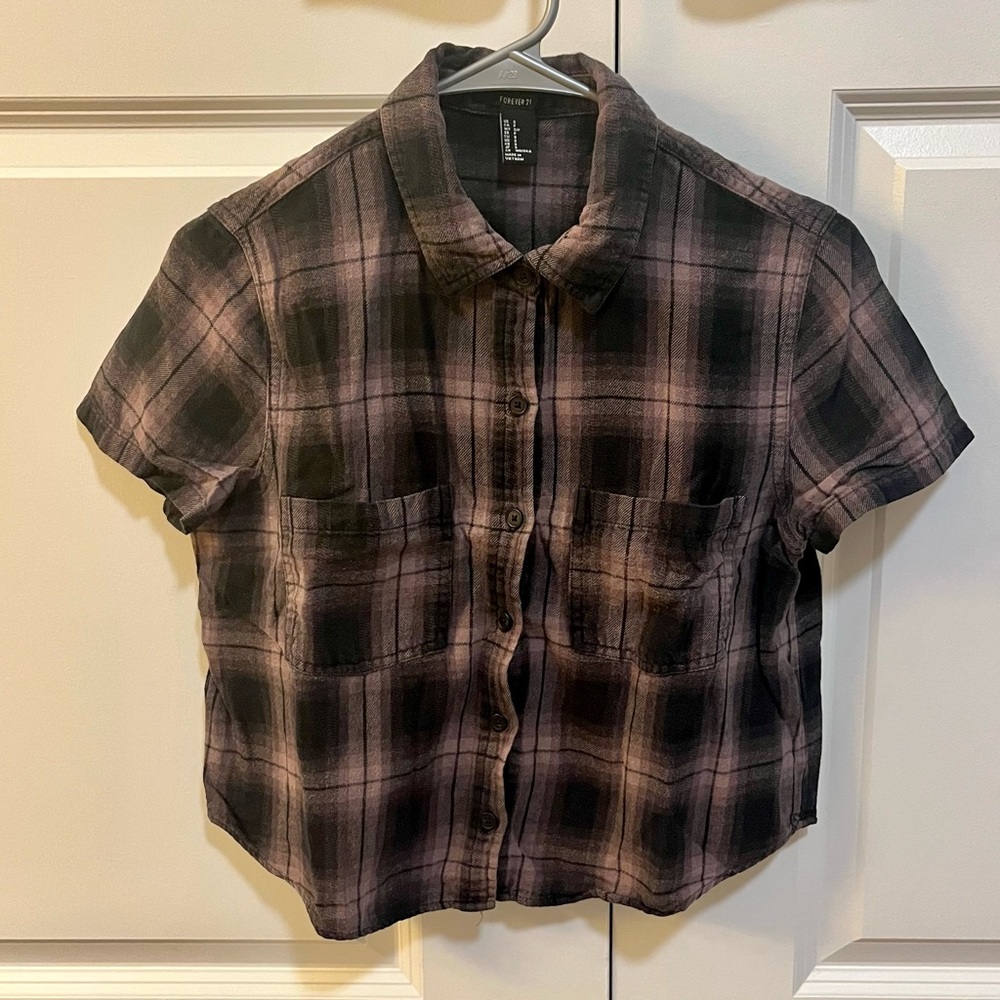 Forever 21 flannel crop top, women’s small